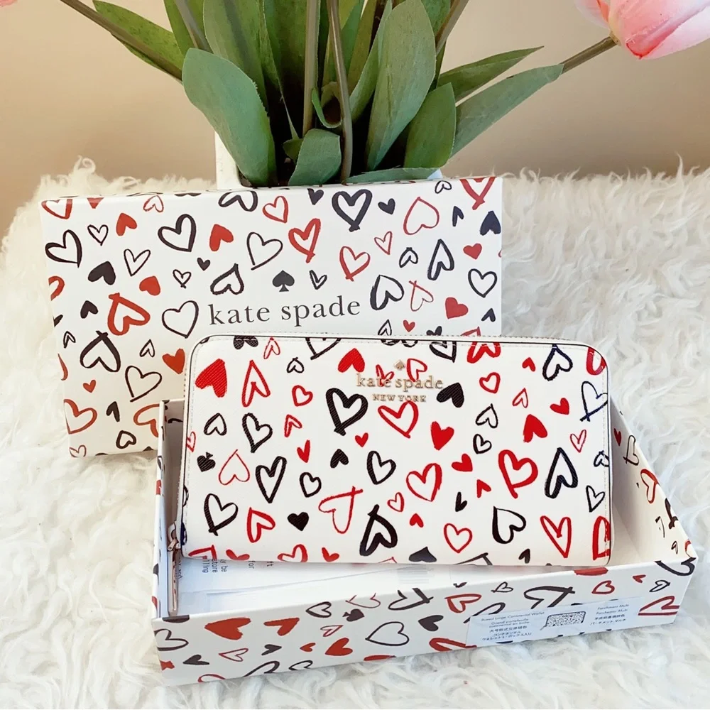 Kate Spade Staci Boxed Large Continental Wallet with heart print
